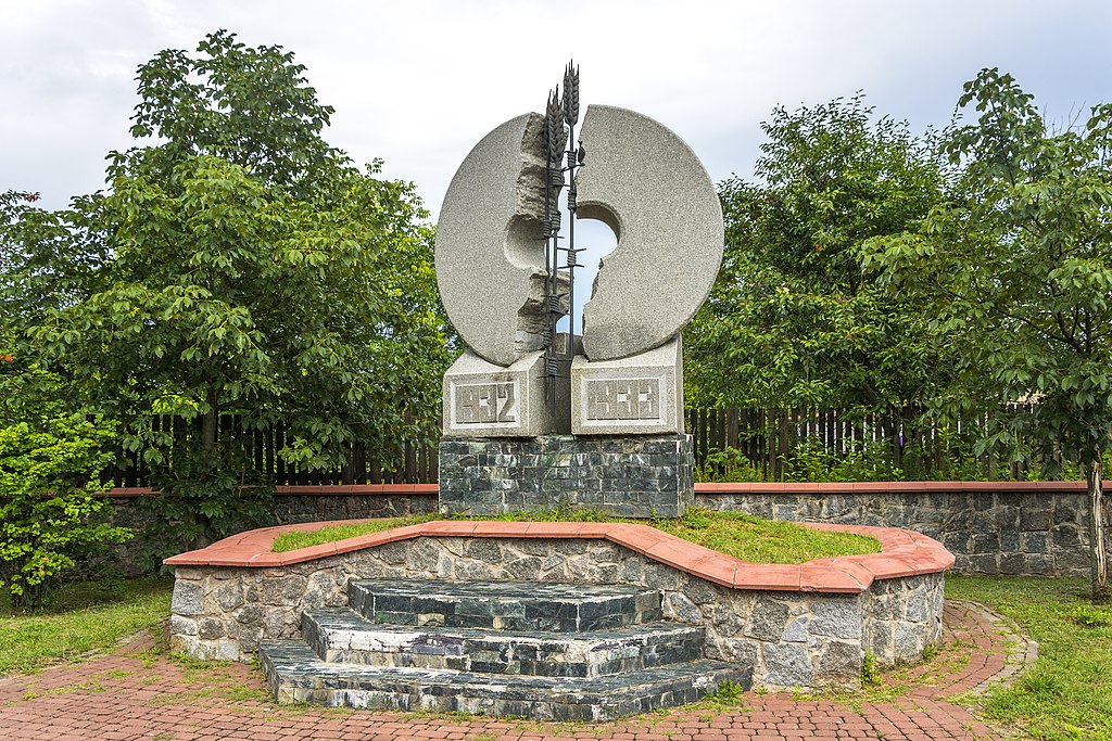 06